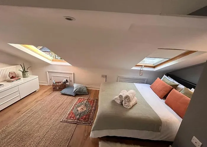 Charming Fulham Flat