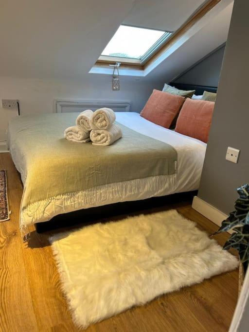 Charming Fulham Flat Londra